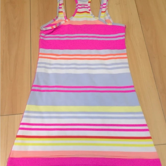 LULULEMON ATHLETICA Multi Groovy Stripe COOL RACERBACK TANK Top size 2 XXSMALL - Picture 3 of 4
